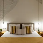 Capella Skiathos, Residences *